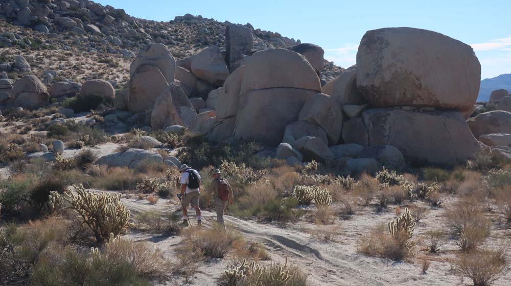 hk18102217.jpg - 100356 Bytes