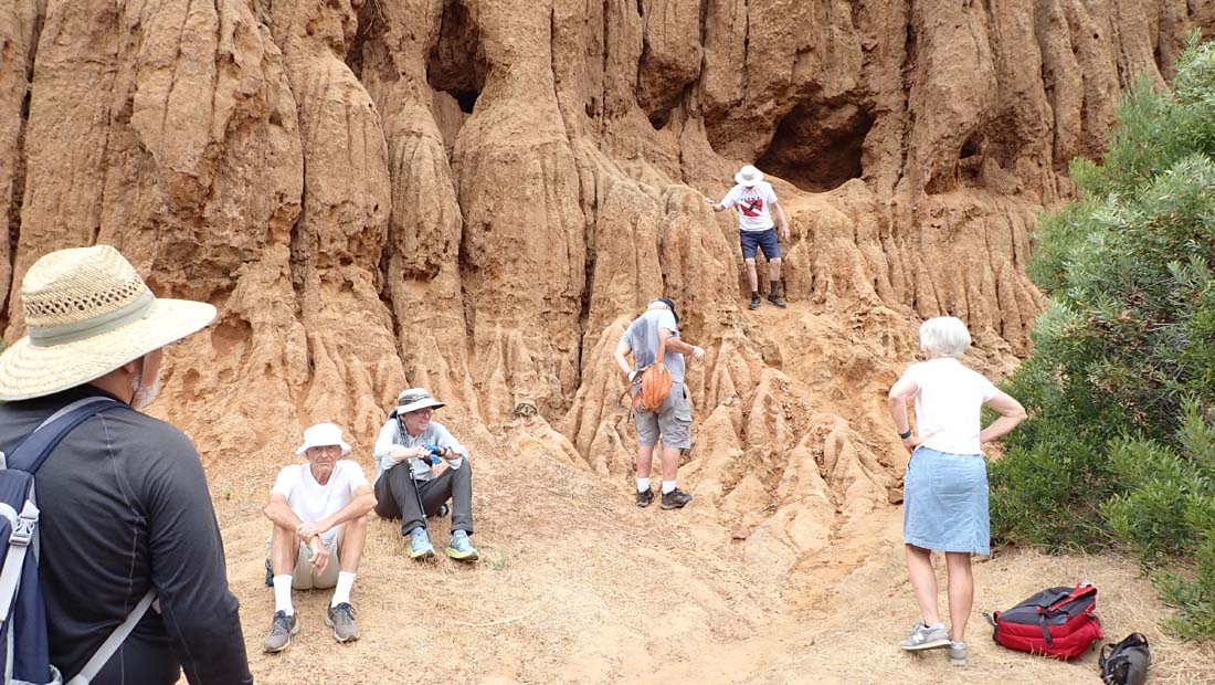 hk24070158.jpg - 183404 Bytes