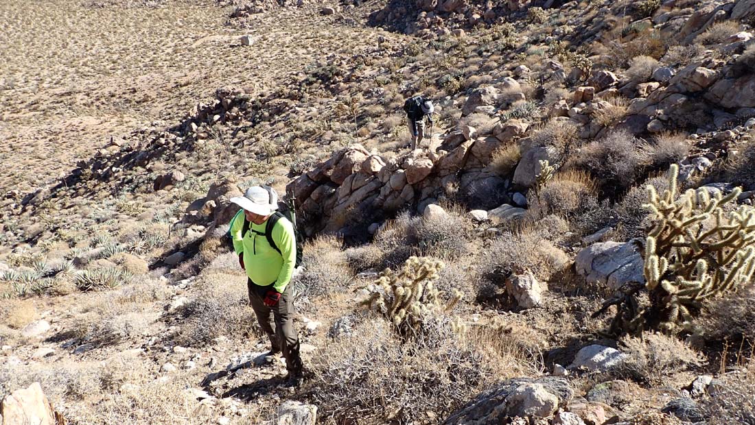 hk24110421.jpg - 276085 Bytes