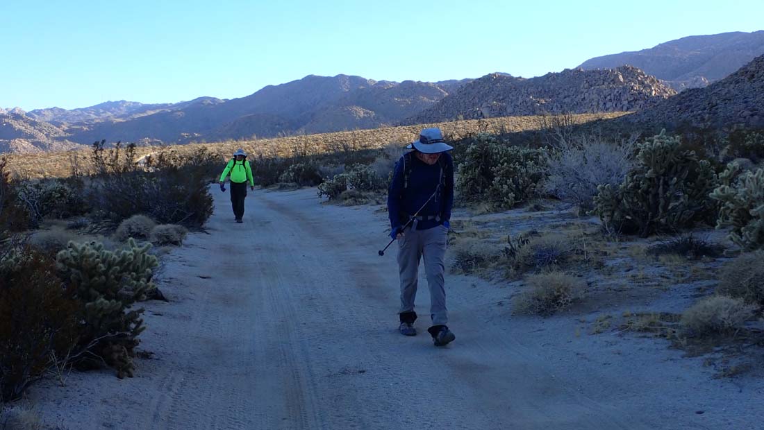 hk24110488.jpg - 93042 Bytes