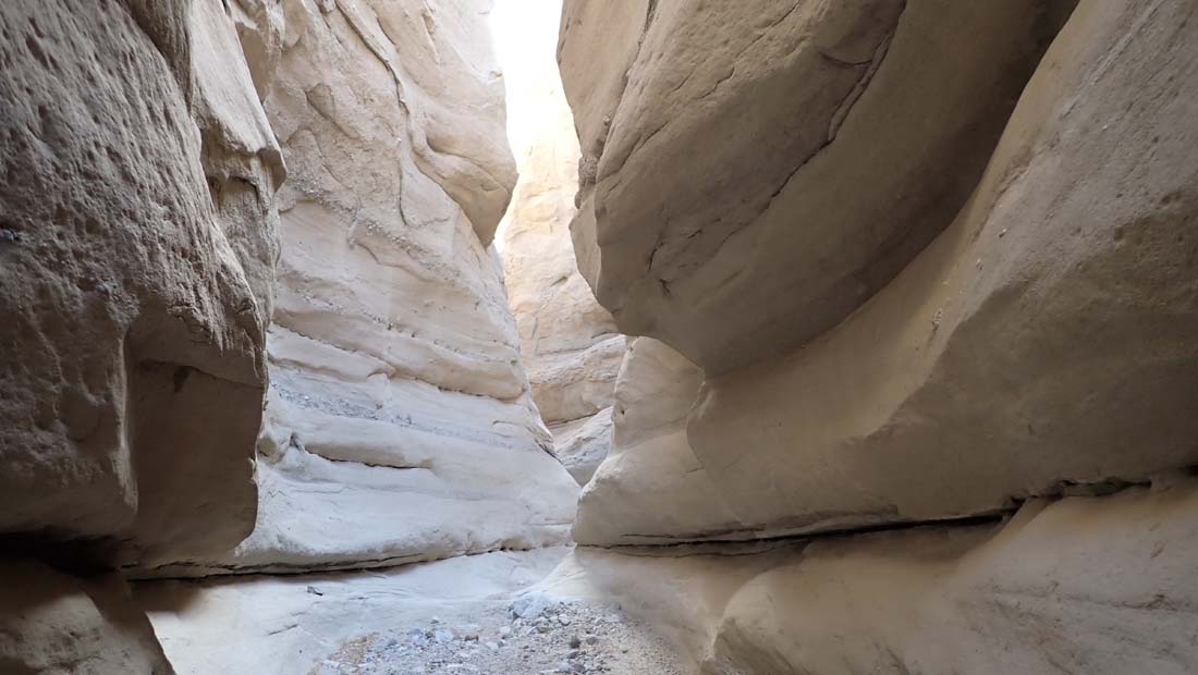 hk24112525.jpg - 80064 Bytes