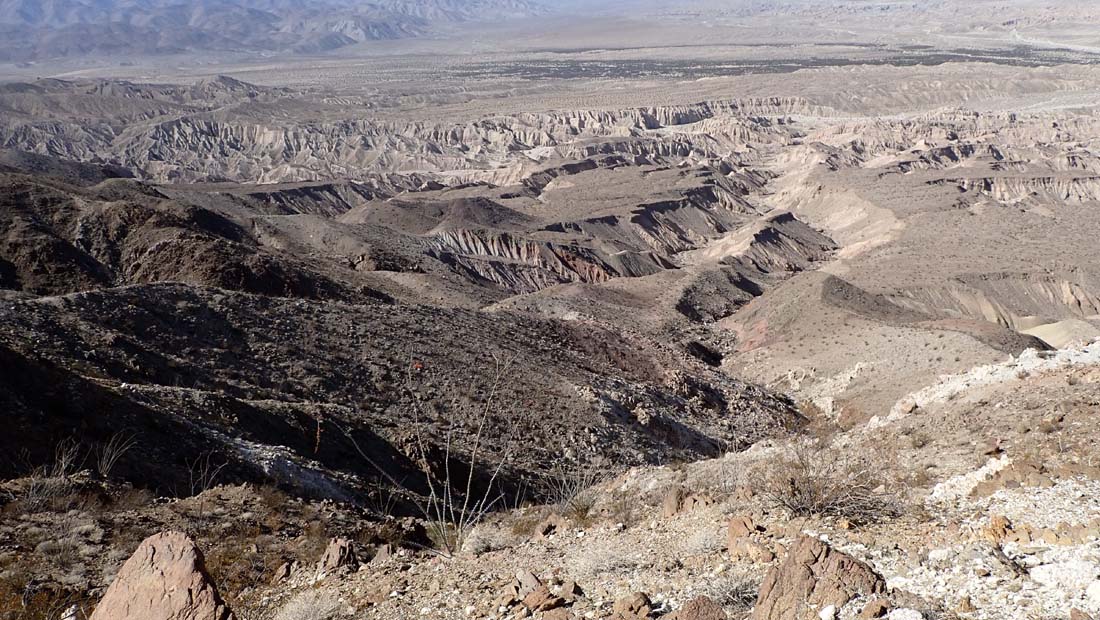 hk25021713.jpg - 208314 Bytes
